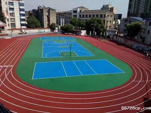 塑胶跑道一天能铺多少平方